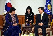  아크야 누르베르디예바 투르크메니스탄 국회의장 접견