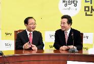 노회찬 정의당 원내대표 예방