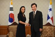 생 말로 파나마 부통령 면담