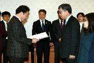 사회보장위원회 민간위원 위촉장 수여