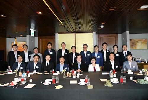 베트남 동포 및 지상사 대표 조찬 간담회