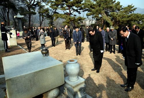 손병희 선생 묘역 참배