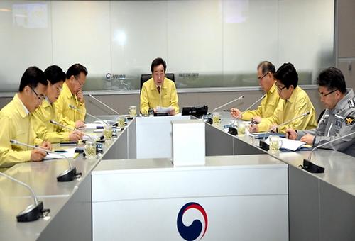 Prime minister chairs meeting on foot-and-mouth disease