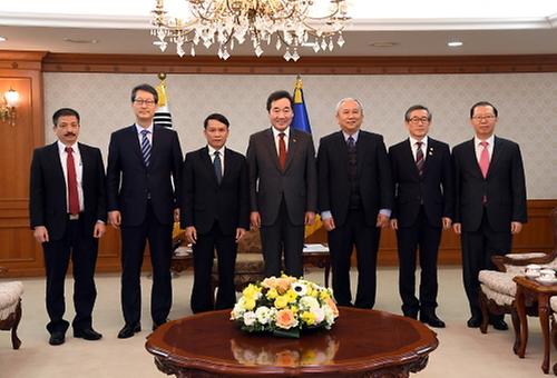 PM meets VNA head