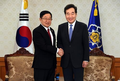 PM meets Speaker of the House of Representatives of Myanmar