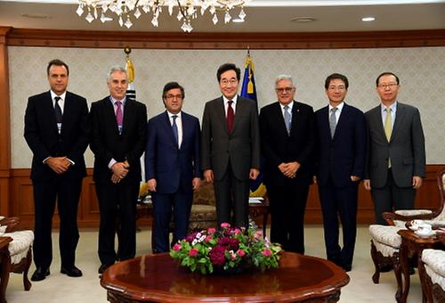 PM meets President of the Inter-American Development Bank(IDB)
