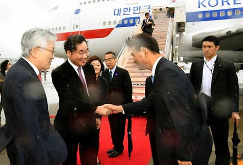 PM arrives in Japan   