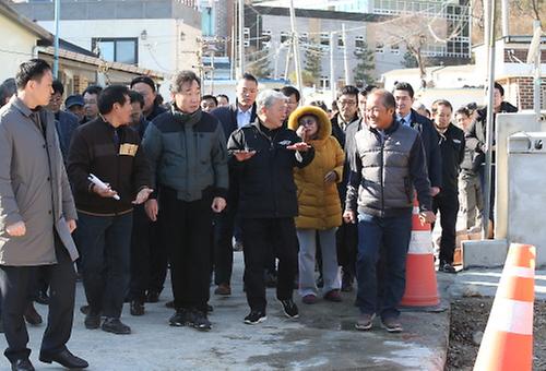 태풍 미탁 피해복구 현장 점검 및 이재민 격려