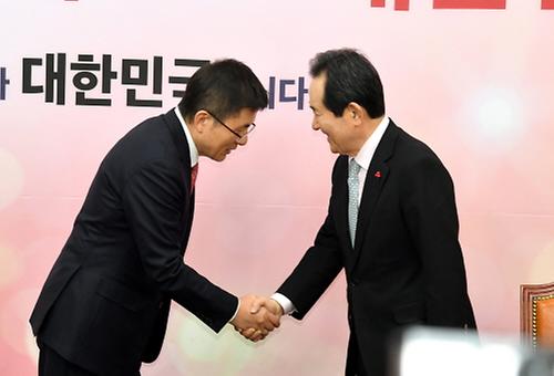 PM meets opposition leader
